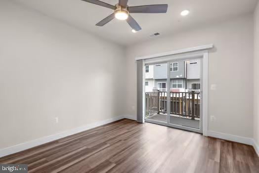 136 Salinger Dr Unit 136, Gaithersburg, MD 20878 - spare room with wood finished floors, baseboards, a ceiling fan, and recessed lighting