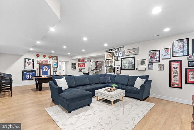 living area with visible vents, recessed lighting, baseboards, and pool table