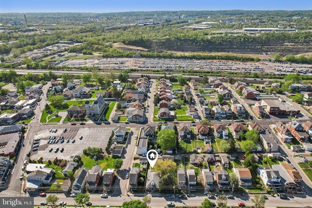 bird's eye view with a residential view