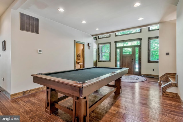 playroom featuring baseboards, a healthy amount of sunlight, visible vents, hardwood / wood-style flooring, and billiards