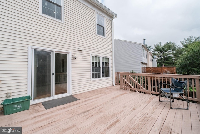 34 Starboard Ct, Gaithersburg, MD 20877 - view of wooden terrace