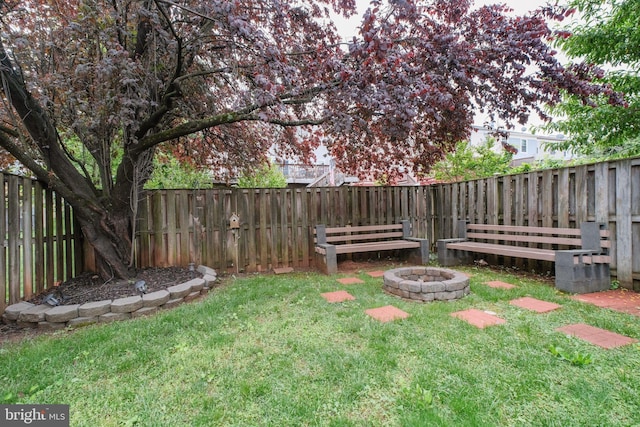 34 Starboard Ct, Gaithersburg, MD 20877 - view of yard with a fire pit