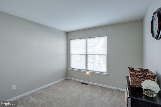 41 Arrowhead Dr, Burlington, NJ 08016