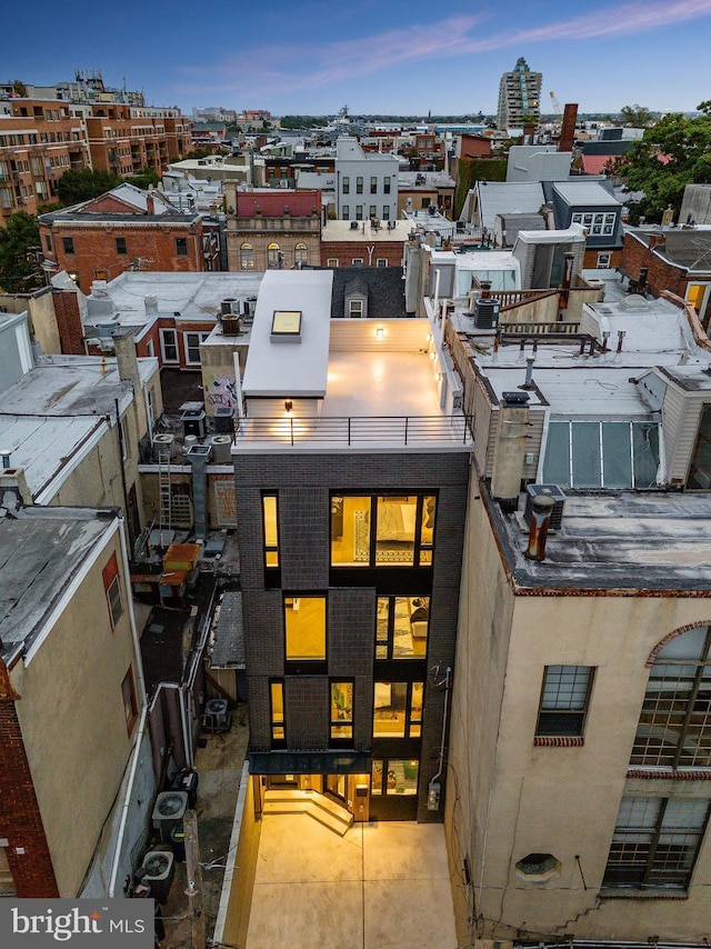 609 S Orianna St Unit 1, Philadelphia, PA 19147 - view of back of property