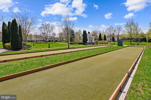 44451 Cruden Bay Dr, Ashburn, VA 20147 - surrounding community with a lawn