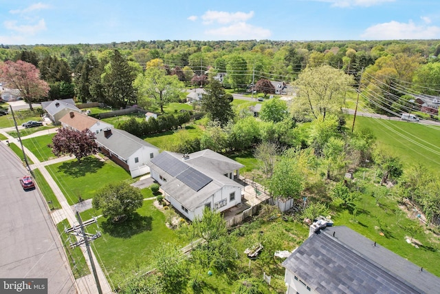 bird's eye view with a view of trees