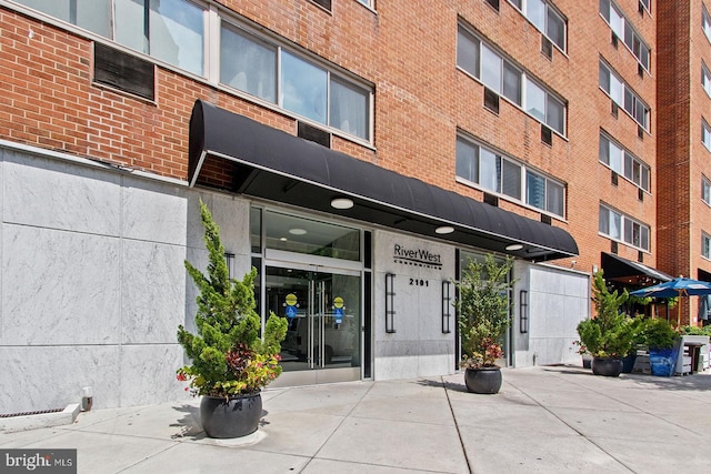 view of building exterior