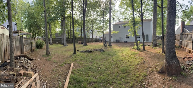 8549 Stonewall Rd, Manassas, VA 20110 - view of yard with a fenced backyard
