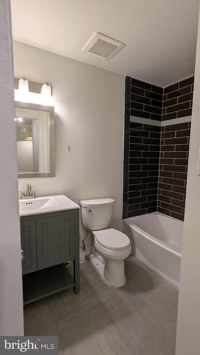 14743 Tamarack Pl, Woodbridge, VA 22191 - full bath featuring vanity and shower / bath combination