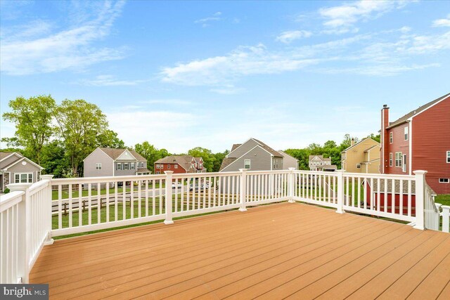 161 Stonecrest Cir, Keedysville, MD 21756 - wooden deck with a residential view