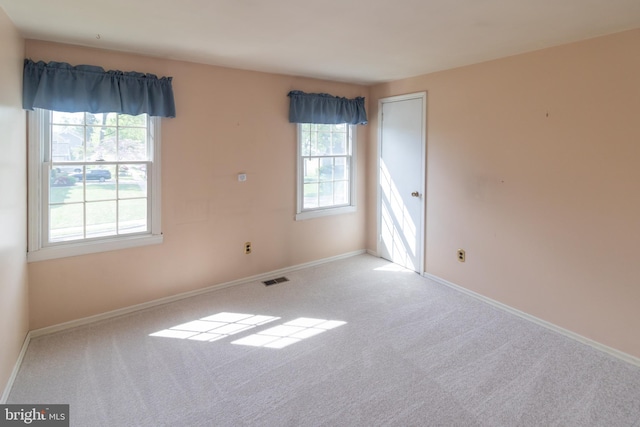 104 Dorado Dr, Delran, NJ 08075 - carpeted spare room with baseboards and visible vents
