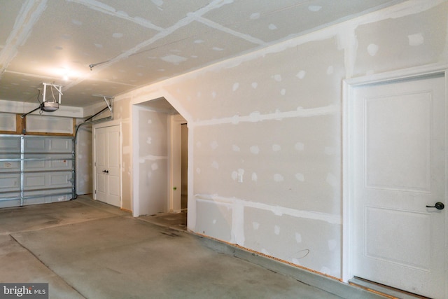 6101 Enquirer St, Hyattsville, MD 20782 - garage with a garage door opener