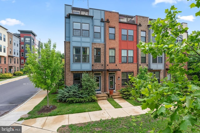 6101 Enquirer St, Hyattsville, MD 20782 - view of property featuring a residential view
