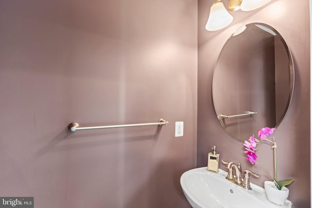 6101 Enquirer St, Hyattsville, MD 20782 - bathroom with a sink