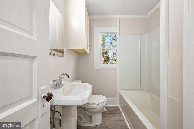 2708 Old Ocean City Rd, Salisbury, MD 21804 - full bath with wood finished floors, toilet, crown molding, and baseboards