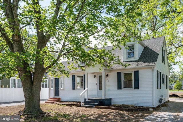 2708 Old Ocean City Rd, Salisbury, MD 21804 - view of front of property with roof with shingles and entry steps
