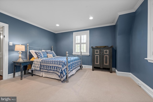 bedroom with baseboards, ornamental molding, carpet floors, and recessed lighting