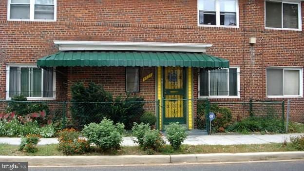 4627 Central Ave NE, Washington, DC 20019 - exterior space with brick siding and fence