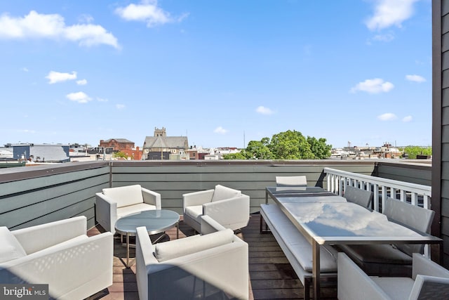 1424 S 4th St, Philadelphia, PA 19147 - deck with outdoor dining space