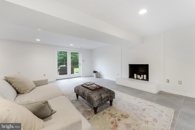817 Golden Arrow St, Great Falls, VA 22066 - living room featuring recessed lighting and baseboards