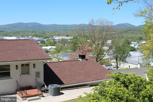 exterior space featuring a mountain view