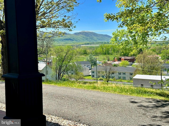 view of mountain feature featuring a residential view