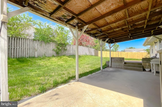2422 Pinefield Rd, Waldorf, MD 20601 - view of patio / terrace featuring a fenced backyard