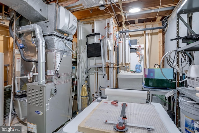 utilities with heating unit
