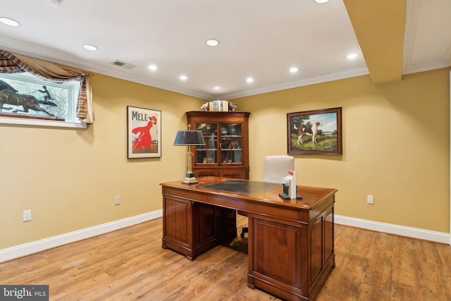 office area featuring visible vents, crown molding, baseboards, light wood-style floors, and recessed lighting