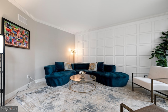 living room featuring crown molding, baseboards, and visible vents