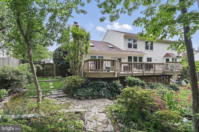 9116 John Way, Fairfax Station, VA 22039 - back of house featuring a deck and a gate