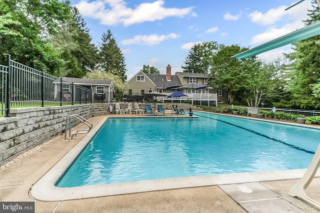 318 Longwood Rd, Kennett Square, PA 19348 - view of pool featuring a patio