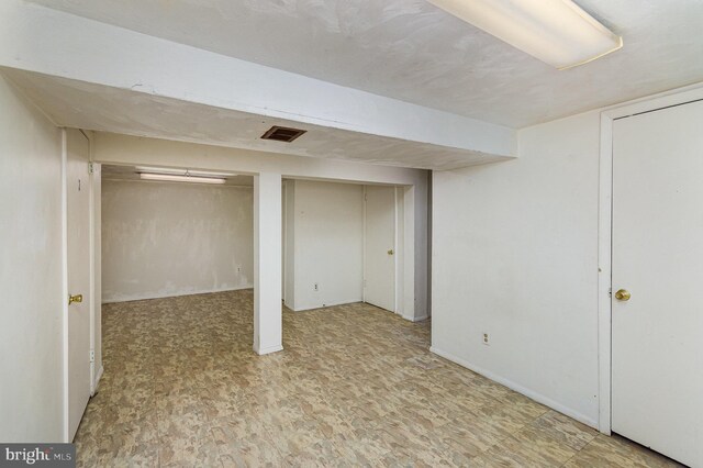 8809 Vernon View Dr, Alexandria, VA 22308 - finished below grade area featuring baseboards