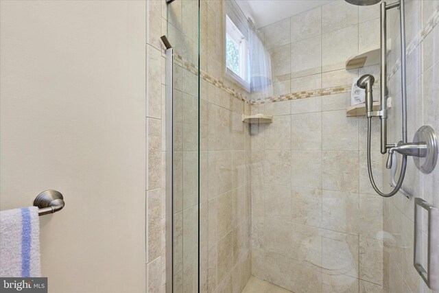 122 Tregarone Rd, Lutherville Timonium, MD 21093 - full bathroom featuring a stall shower