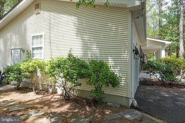 view of property exterior
