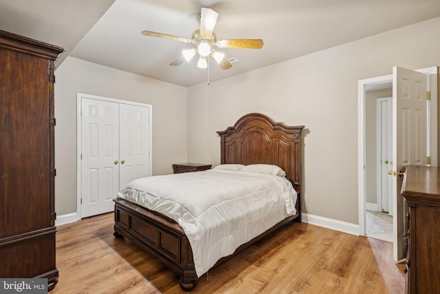 301 Gentle Breeze Cir, Fredericksburg, VA 22406 - bedroom with light wood-type flooring, a closet, and a ceiling fan