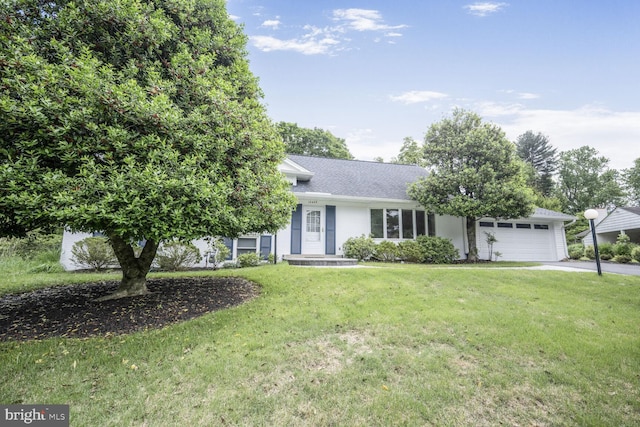 12405 Ellen Ct, Silver Spring, MD 20904 - view of front of home featuring a garage, a front yard, and driveway