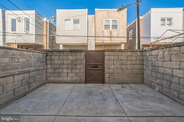 2426 S Chadwick St, Philadelphia, PA 19145 - view of patio / terrace with fence
