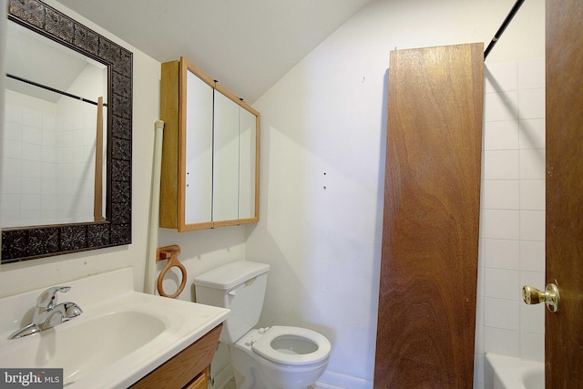 807 Riverside Dr, Pasadena, MD 21122 - full bathroom featuring vanity, toilet, and shower / bathtub combination