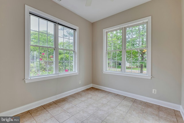 15201 Weiskopf Ct, Haymarket, VA 20169 - unfurnished room with plenty of natural light, baseboards, and a ceiling fan