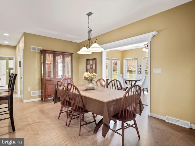 dining room with baseboards, recessed lighting, and visible vents