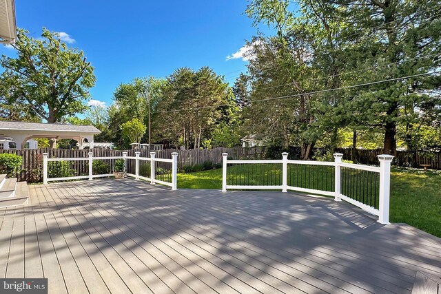 13407 Brookfield Dr, Chantilly, VA 20151 - view of wooden terrace