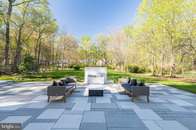 view of patio / terrace with an outdoor hangout area