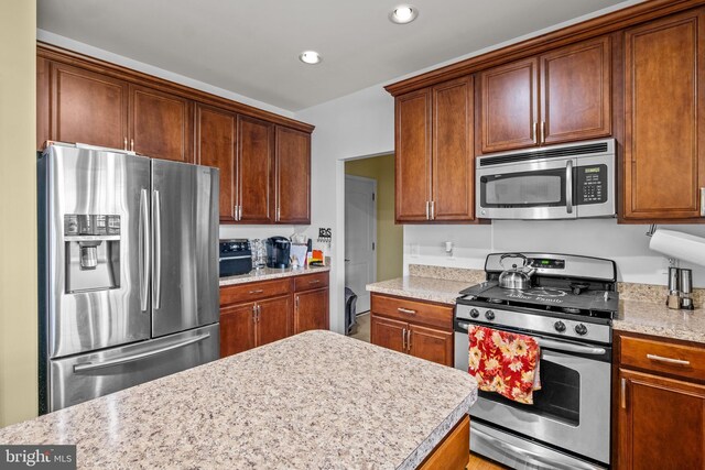 54 Durham Ln, Smyrna, DE 19977 - kitchen with appliances with stainless steel finishes, light countertops, and recessed lighting