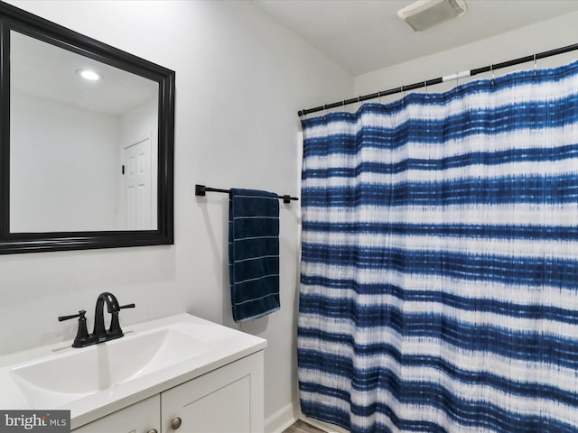 74 Red Maple Ln, Harpers Ferry, WV 25425 - full bathroom featuring a shower with curtain, recessed lighting, vanity, and visible vents