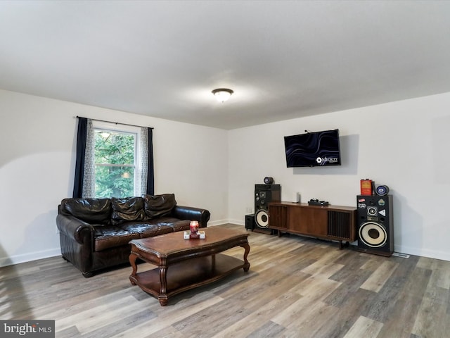 74 Red Maple Ln, Harpers Ferry, WV 25425 - living area featuring baseboards and wood finished floors