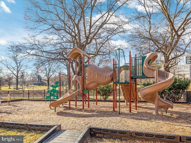 1021 Arlington Blvd Unit 237, Arlington, VA 22209 - communal playground featuring fence