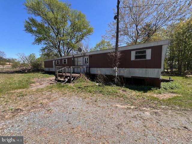 view of manufactured / mobile home