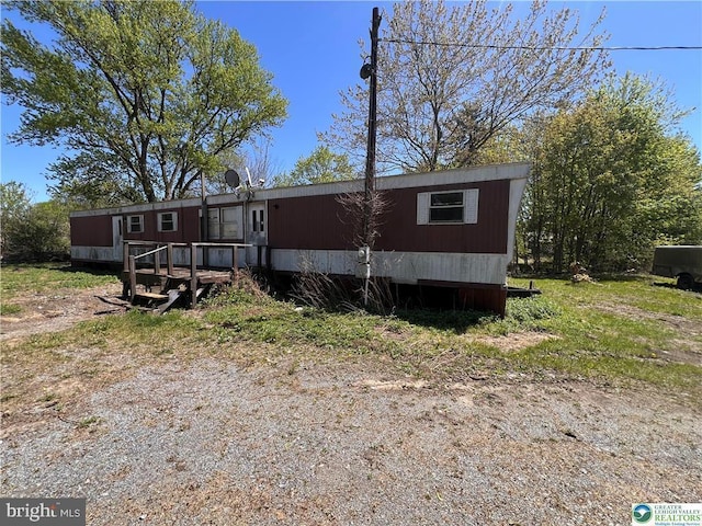 manufactured / mobile home with a deck