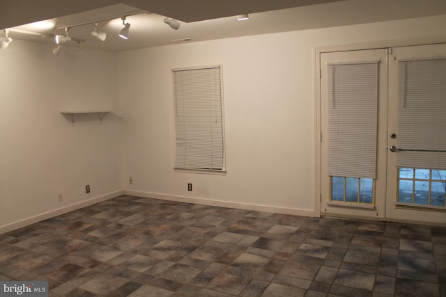 109 Hamlin Dr, Fredericksburg, VA 22405 - spare room with track lighting and baseboards